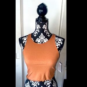 American Eagle soft-ribbed crop top.